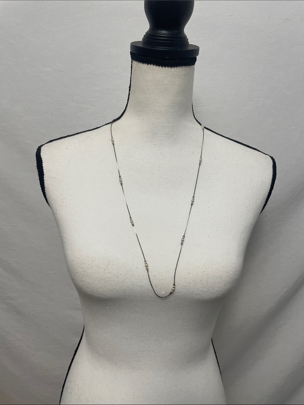 🖤5/$25 pearl necklace silver